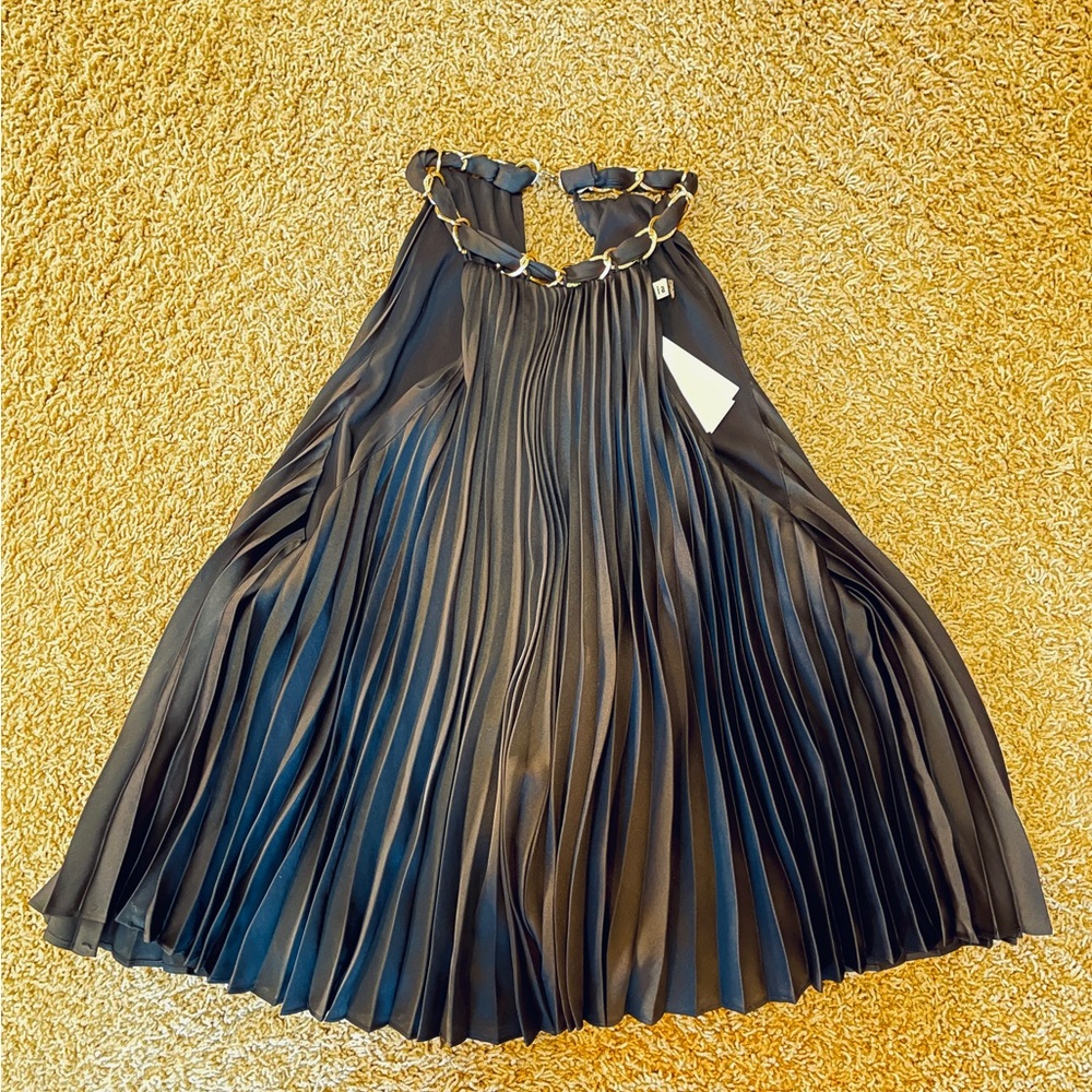 Alice+olivia gold chain pleated gorgeous top shirt